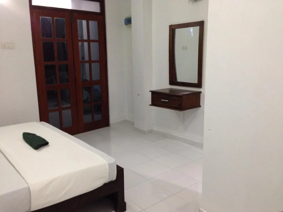 Hotel Star City Villa Colombo